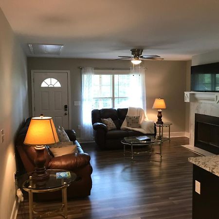 Brand New 3 Bedroom 2 Bath Home Huntsville Extérieur photo